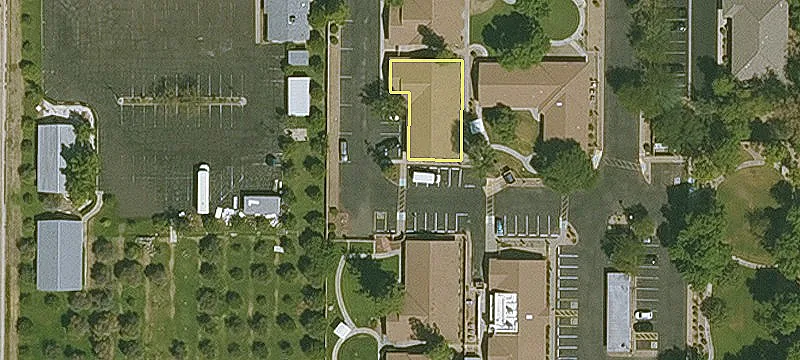 5037 Broadway Rd