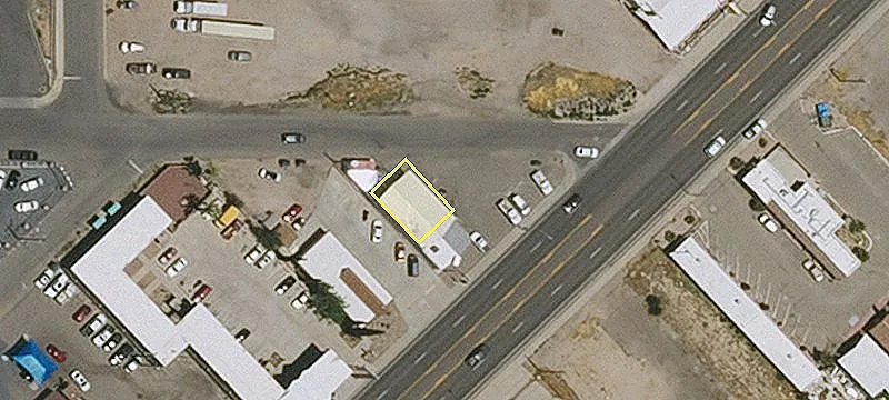 1983 Andy Devine Ave