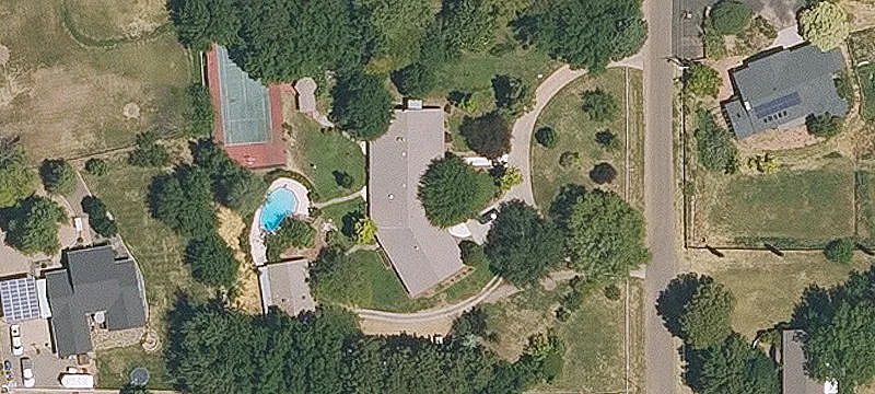 1420 Bates Rd