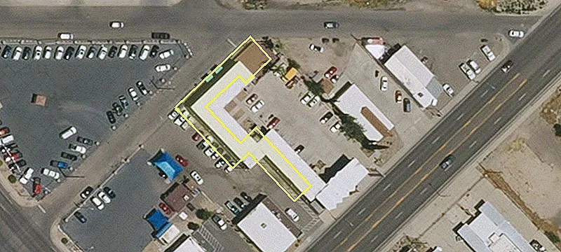 1967 Andy Devine Ave