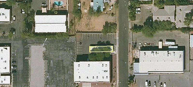 2413 Walnut Ave