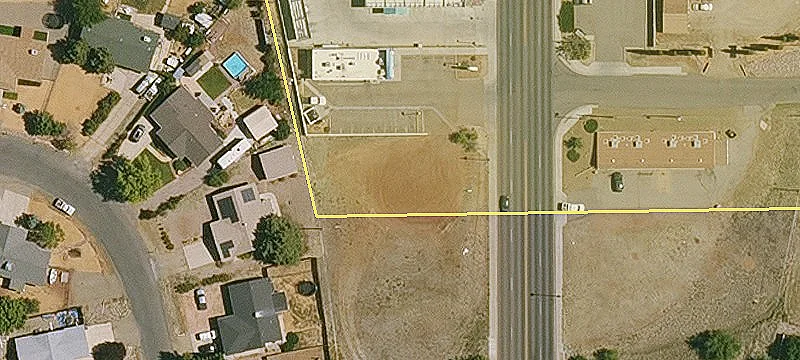 4558 Robert Rd