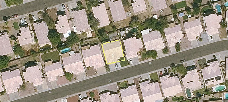 8546 Joan De Arc Ave