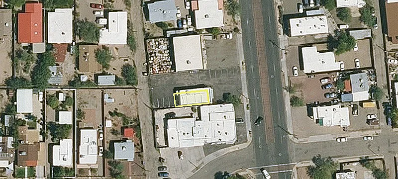905 Grande Ave