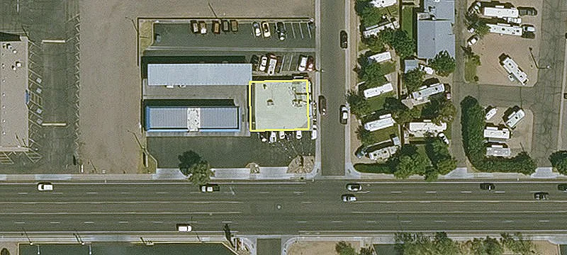 698 Chandler Blvd