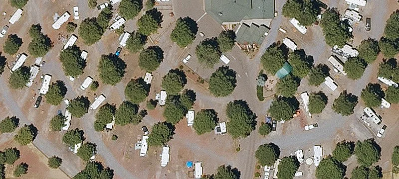 1000 Cir Pnes Dr