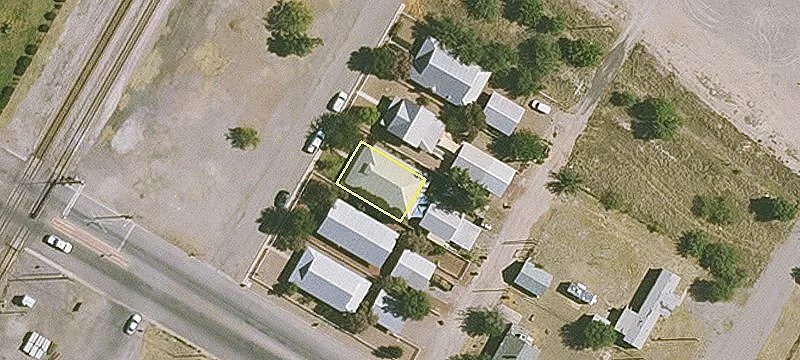 125 Railview Ave