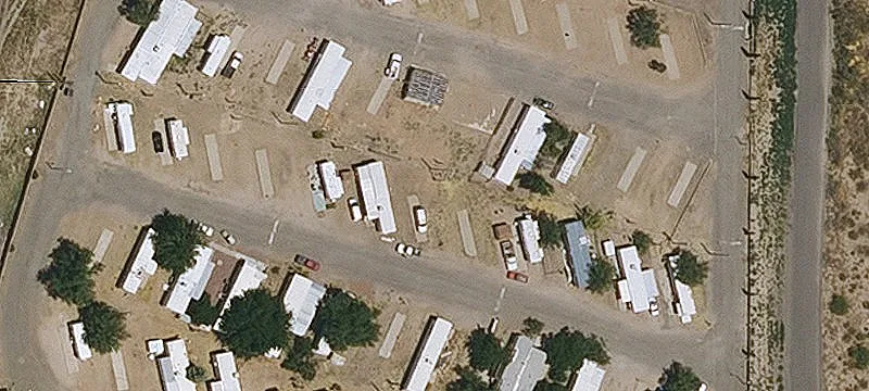 1144 Topeka St