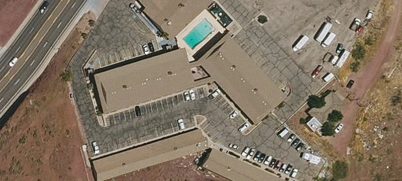 1400 Andy Devine Ave