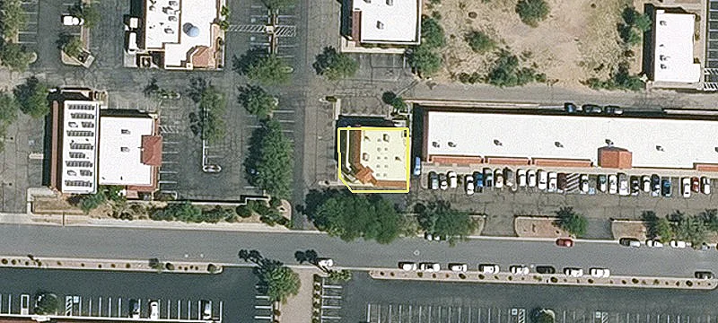 90 Calle De Las Tiendas