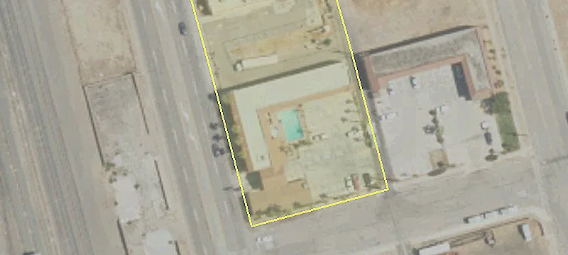 16200 Sierra Hwy