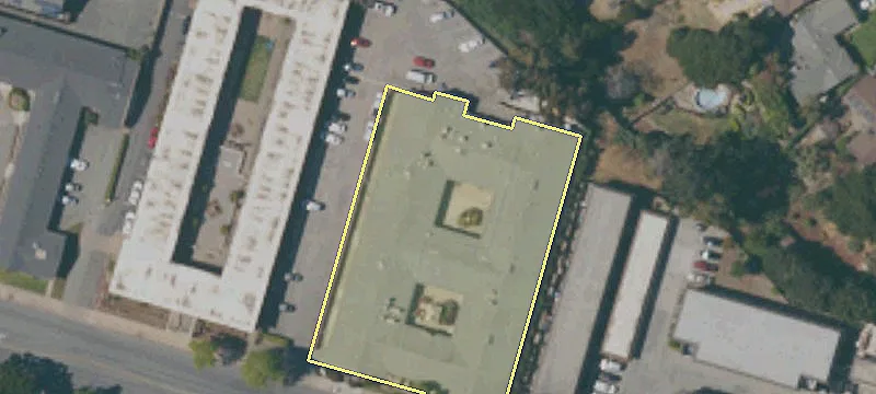 637 Romie Ln