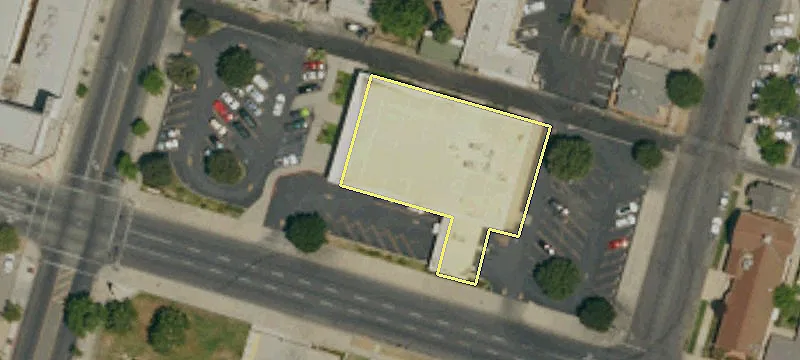 1201 Baker St