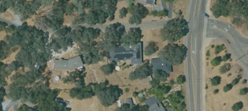 6840 Oak Ln