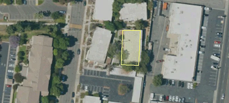 2665 Clark Ave