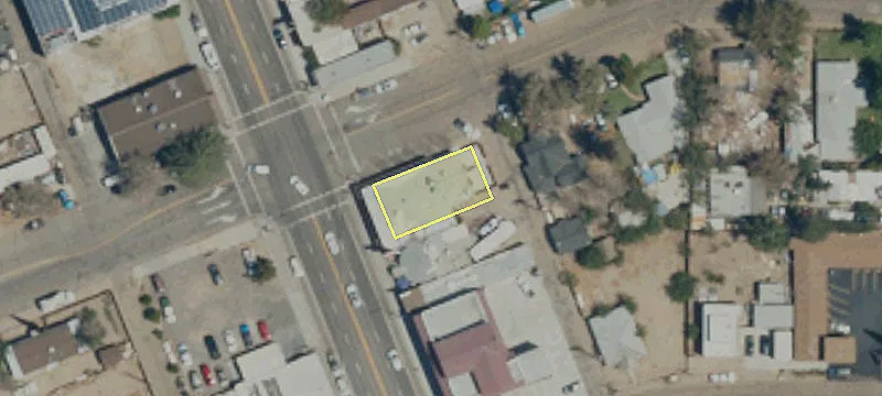 206 Main St