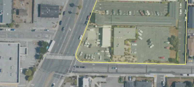 1102 Fremont Blvd