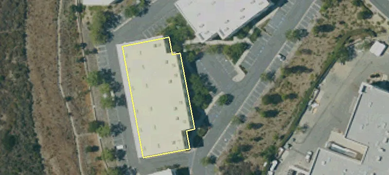 232 Avenida Fabricante Ste, Unit 101