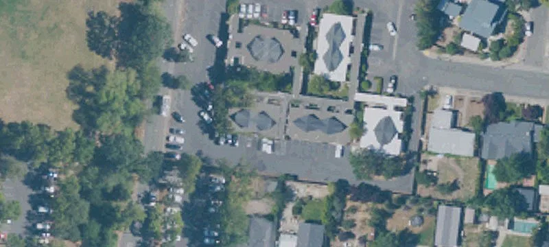 377 Perkins St