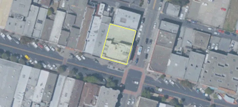 304 Grand Ave
