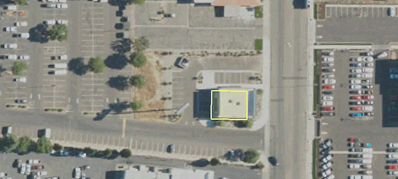 3170 Highland Ave
