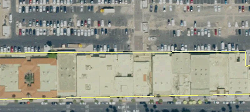 73690 El Paseo