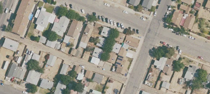 305 Warren St