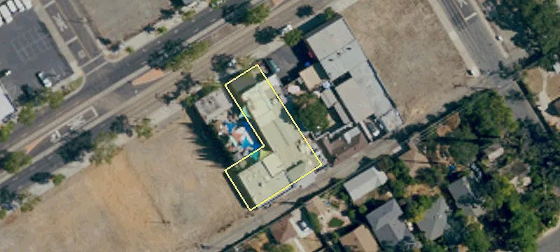 1320 Del Paso Blvd