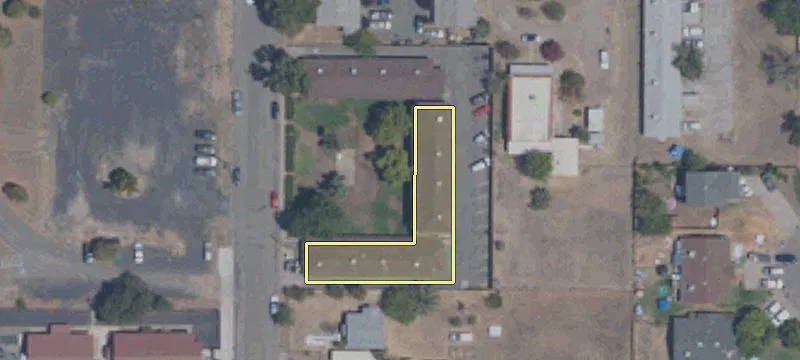 2240 Del Oro Ave