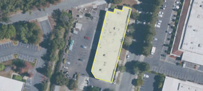 999 Hamlin Ct