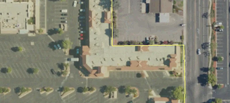 30 Shaw Ave