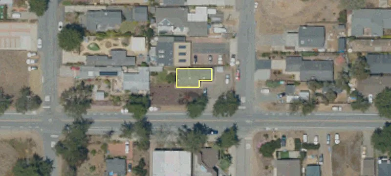 1199 4th St
