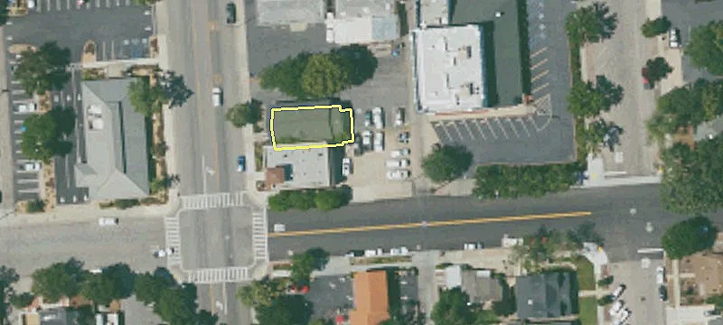 1602 Spg St