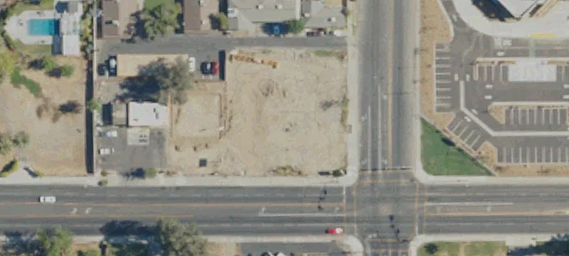 102 Grangeville Blvd