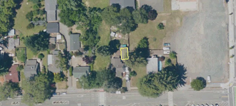72 Commercial St