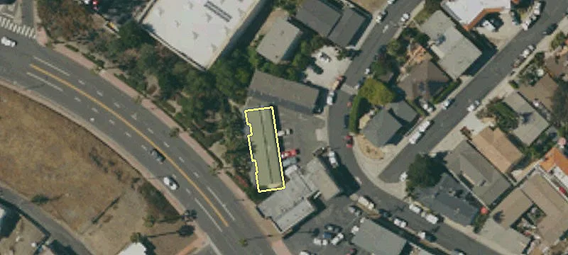 103 La Ronda