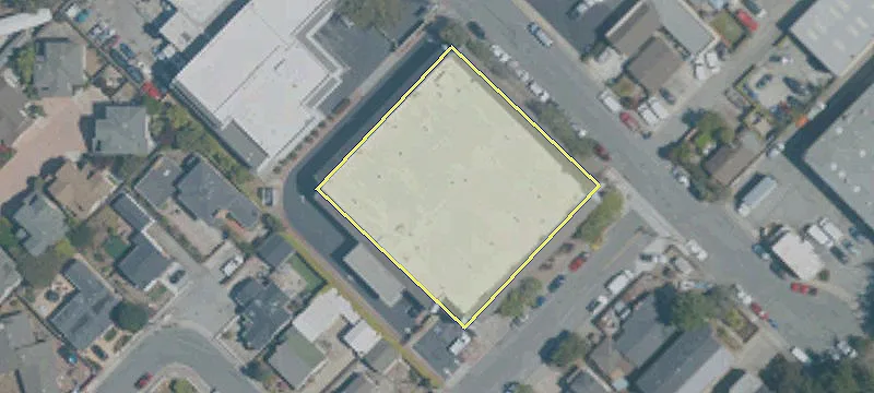 250 Dela Vina Ave