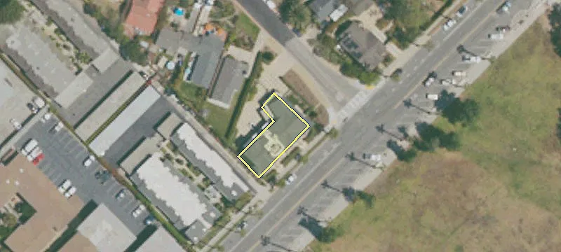 261 Linden Ave