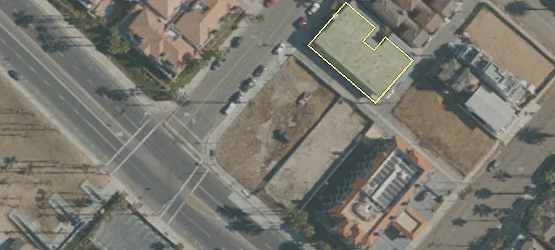 110 9th St
