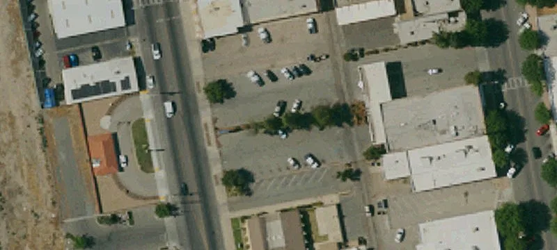 918 High St