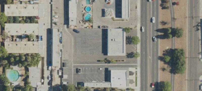 1302 Clovis Ave