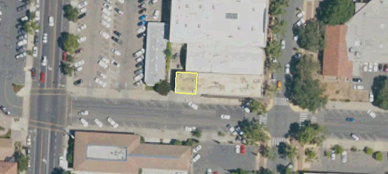 105 Walnut St