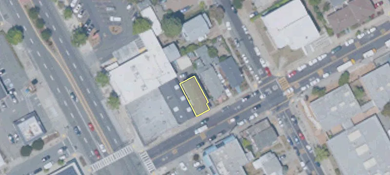 6317 Stockton Ave