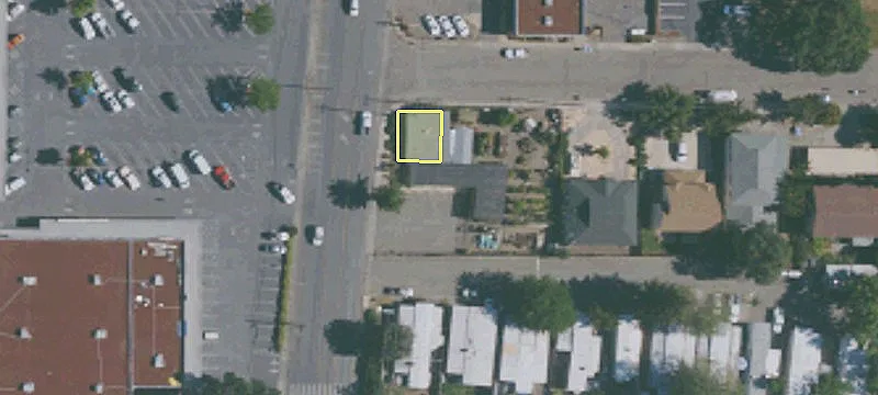 1300 Main St