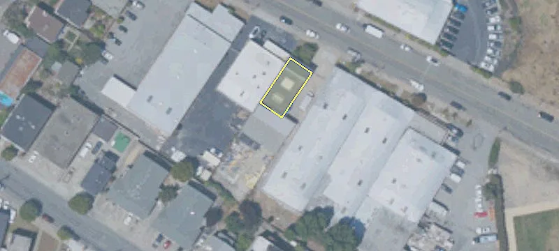 942 Linden Ave