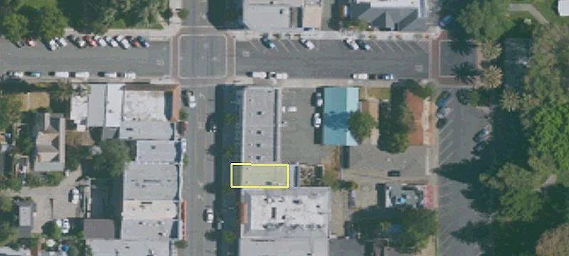 160 Main St