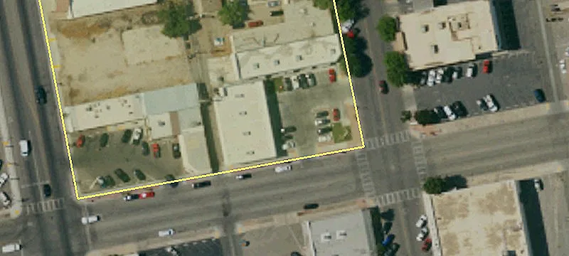 1303 Main St