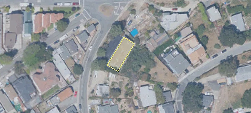 21 Alvarado St