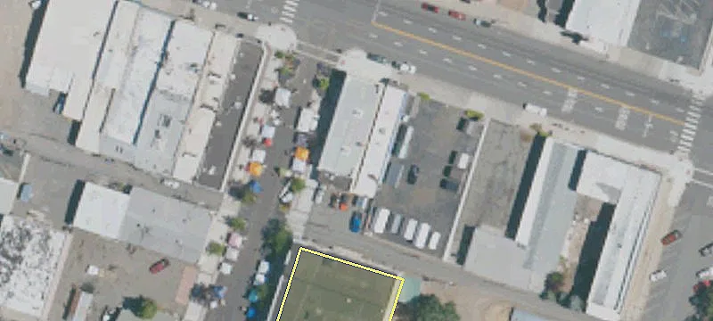 800 Main St