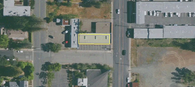 901 Main St